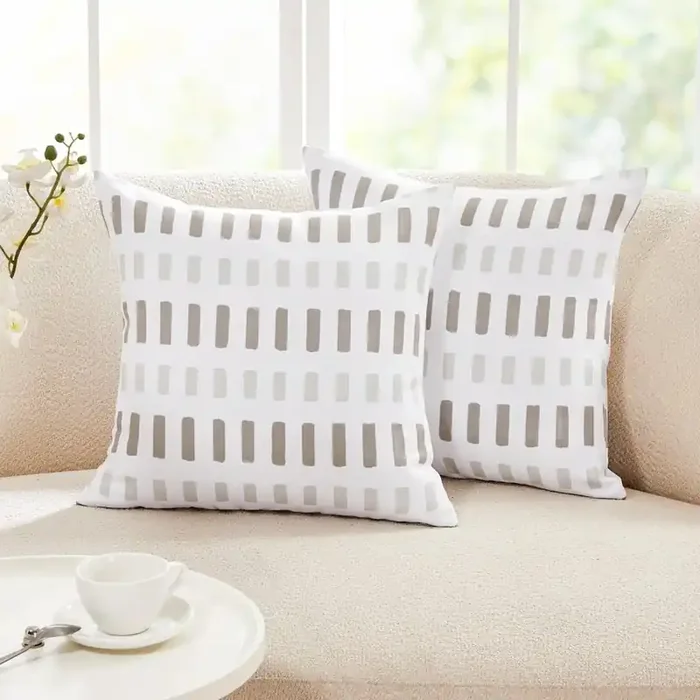 “Solitude” Water Pattern Pillowcase Eco-Conscious Design