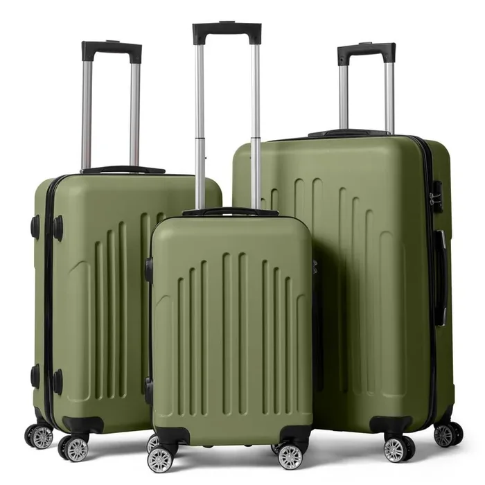 Nested Hardside Luggage Set in Green, 3 Piece – TSA Compliant