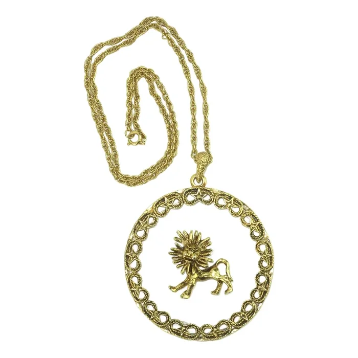Zodiac Leo Lion Gold Tone Medallion Pendant Necklace, 1960’s